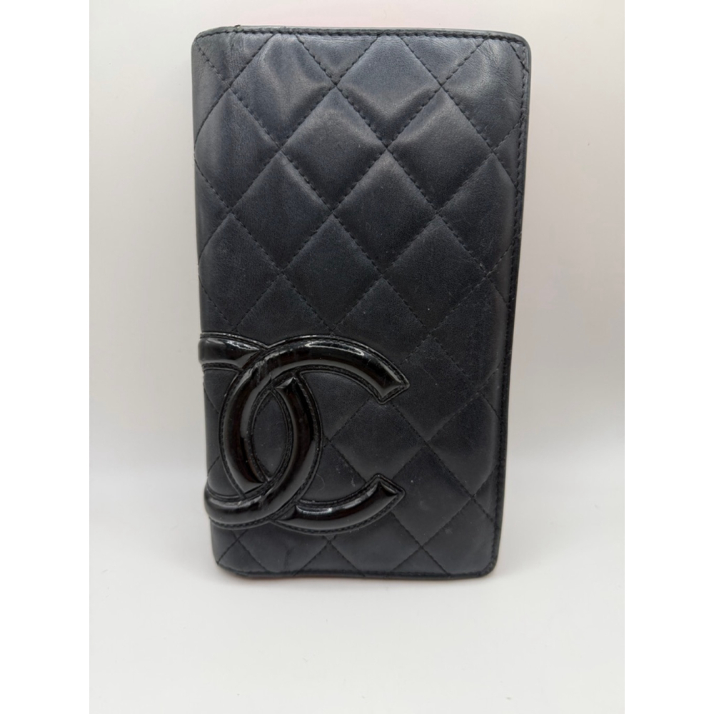 Women's Chanel Black Quilted Leather Wallet with Pink Interior, with dust cover
